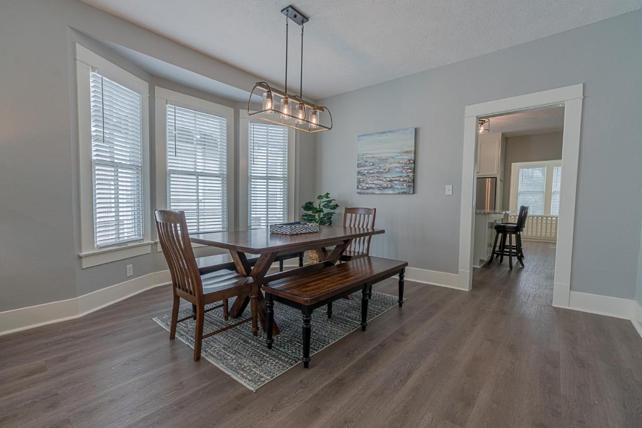 Uptown Cottage Newly Updated Home Near The Strand Galveston Harbor And Utmb Екстер'єр фото