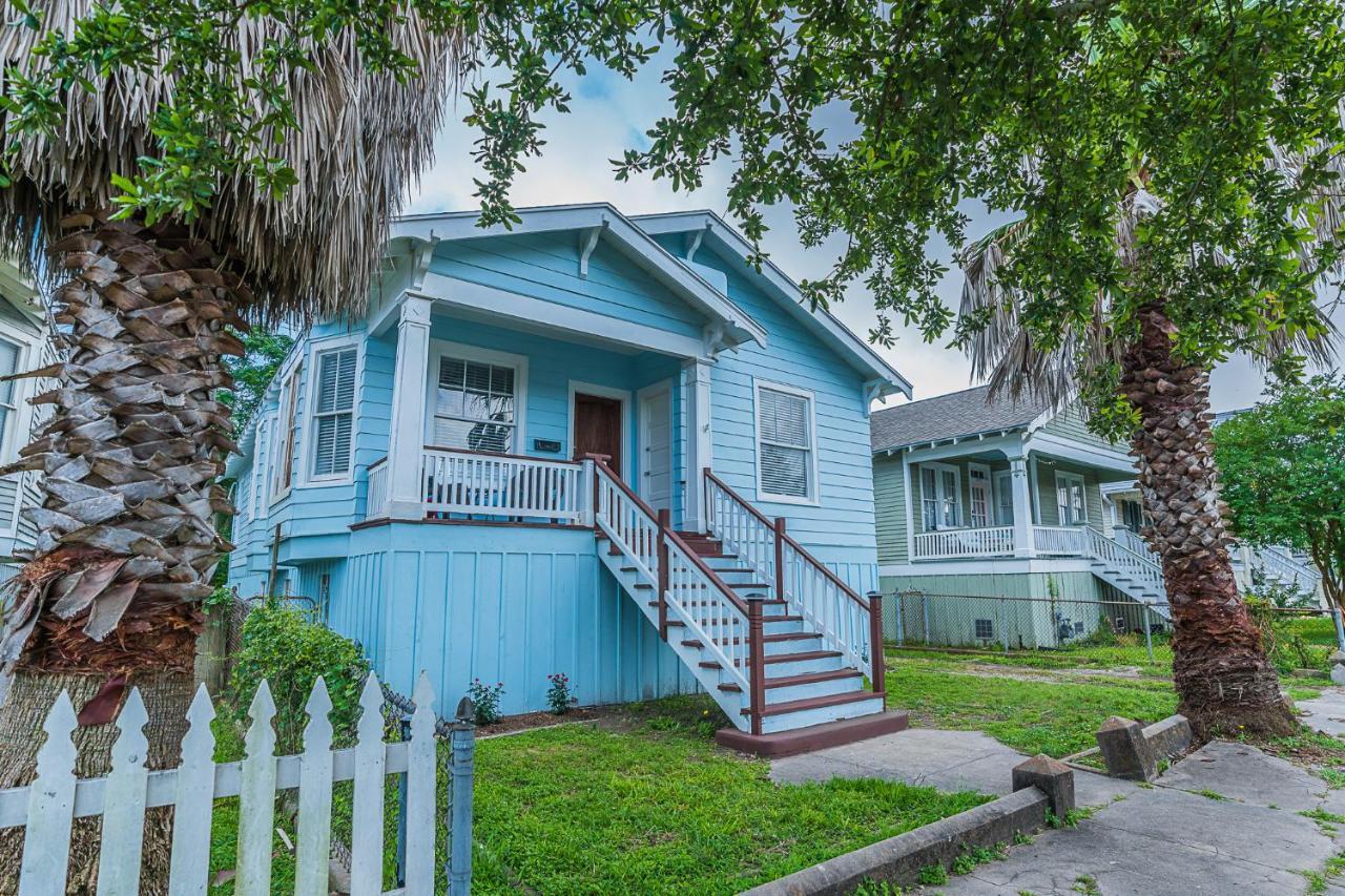 Uptown Cottage Newly Updated Home Near The Strand Galveston Harbor And Utmb Екстер'єр фото