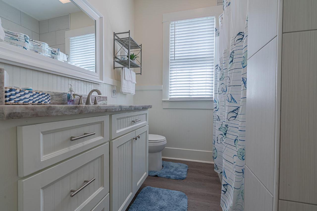 Uptown Cottage Newly Updated Home Near The Strand Galveston Harbor And Utmb Екстер'єр фото